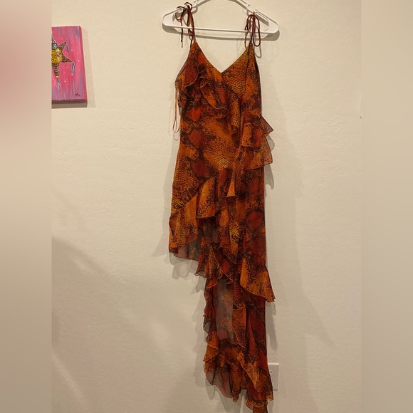 Luxxel Asymmetrical Dress - Picture 2 of 11